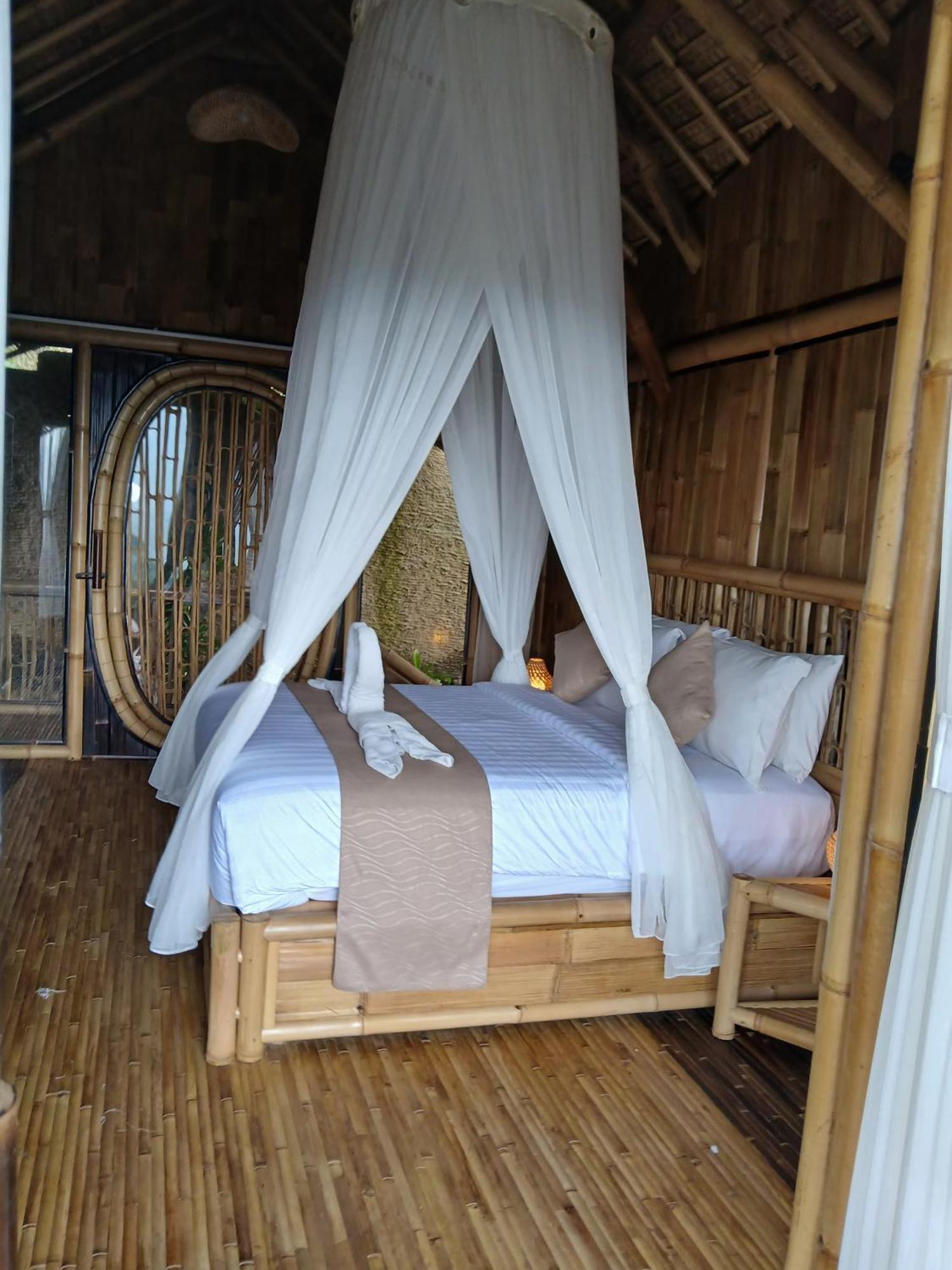 Danaswari Bali Bamboo House Villa Selat Екстериор снимка
